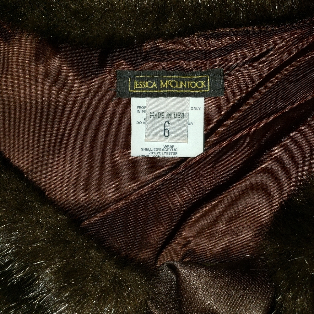 Jessica McClintock fits Size 4 - Picture 4 of 6